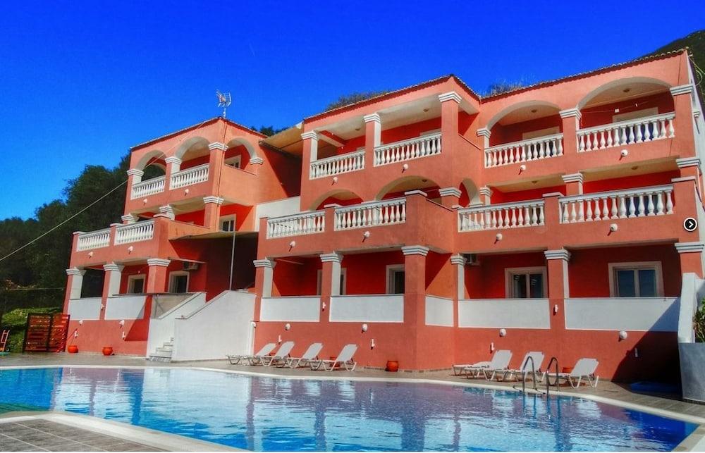 Paradiso Apartments Ýpsos Exterior foto